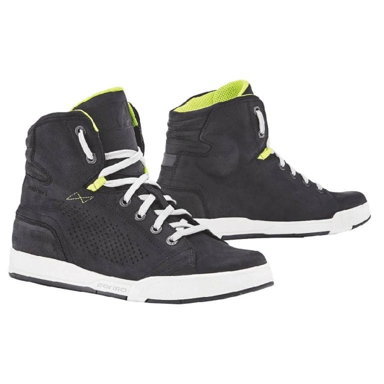Botas Forma SWIFT FLOW BLACK/WHITE